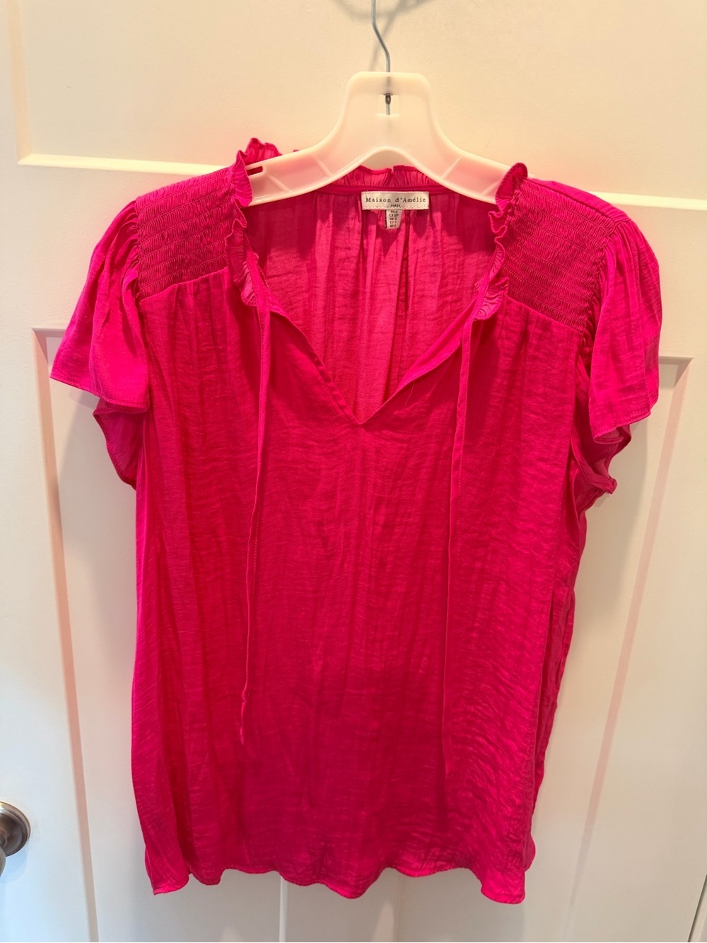 Maison d’Amelie Fuchsia Pink Smocked Ruffle Flutter Sleeve Blouse S